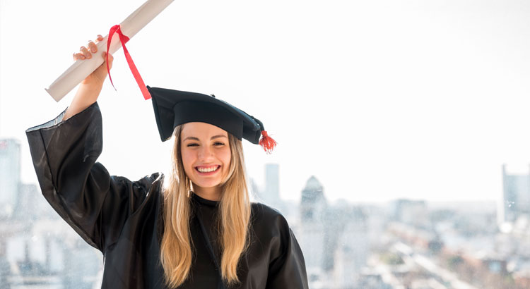 FLUENT ENGLISH LEVEL-1